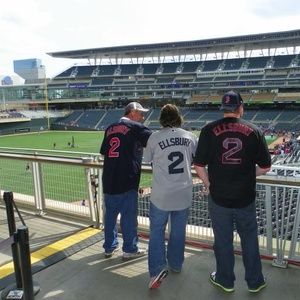 Meet your Posher, Josh